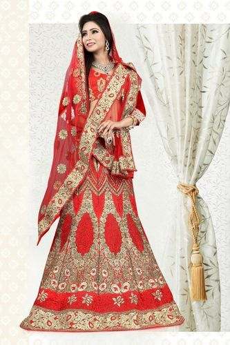 Designer Wedding Lehenga by Kapoor Designers Lehanga House