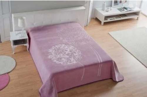 Baby Pink color Printed Woolen Blanket