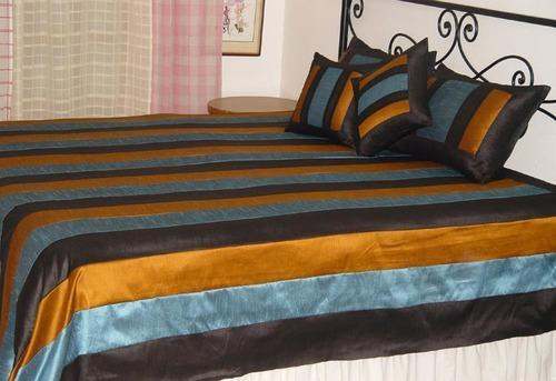 Bed Cover by Oscar Overseas