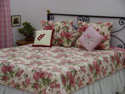 floral Printed Quilt