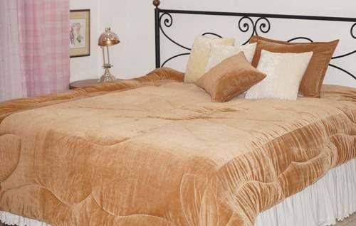 Velvet brown Quilt 