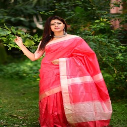Light Pink Banglore Raw Silk Saree With Cream Blouse