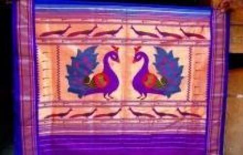 stylish pattern in paithani saree
