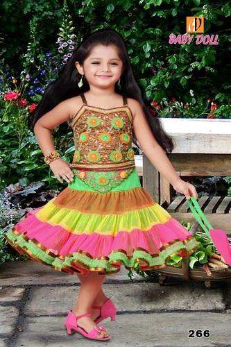 kids skirt top
