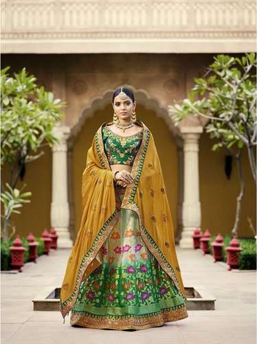wedding wear ghagra 