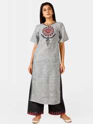 Silver slub embroidered neck kurta 