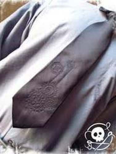 Embroidered necktie