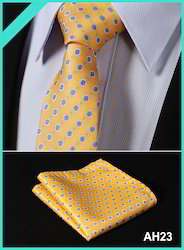Silk tie