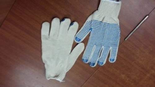 PVC dotted hand gloves