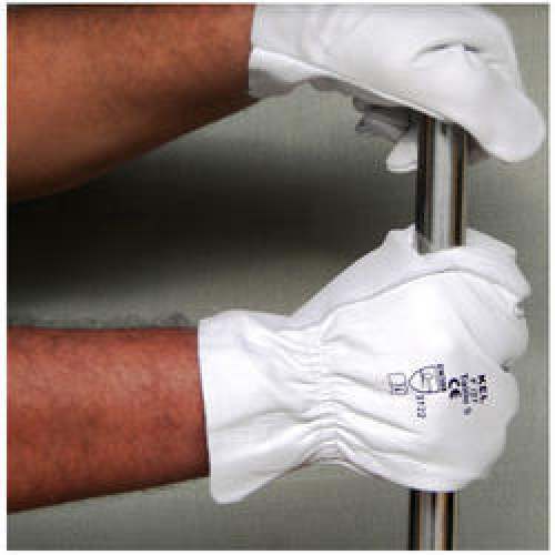 Different types of Handling Gloves