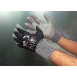 Ultrafit  Knitted Gloves With Elastance