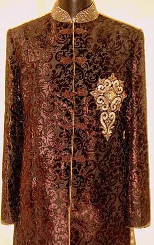 Indo western sherwani by Rama Collezionni
