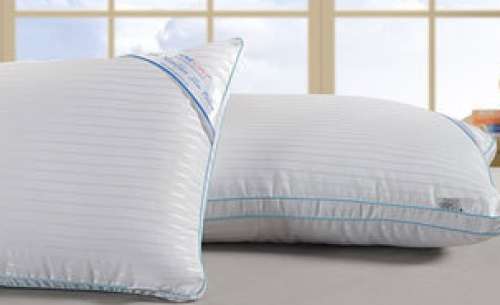 smf slim pillow by Kesri Transcontinental