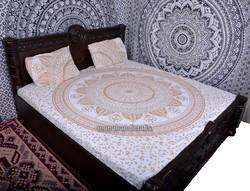 Trishul Ombre Duvet Cover