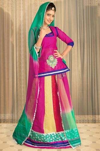 Women Rajputi Dress