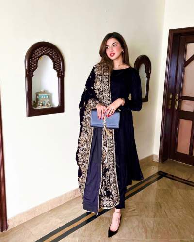  Full Velvet Anarkali Gown & Dupatta *👗🧚‍♀️⭐️