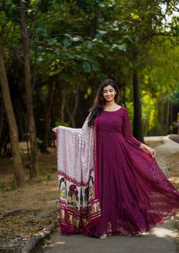 launching  wine Maxi  Beautiful Figure  Dupptta 