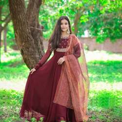 Marron Organza Bandhani Suit