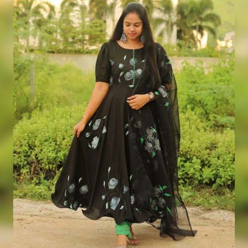 NEW PARTY WEAR LOOK KURTI
