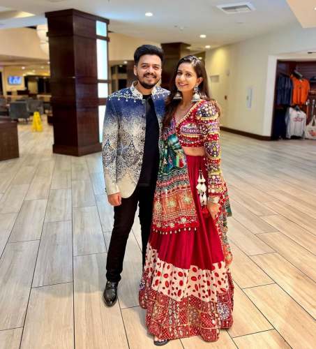 PRESENTING  Butter silk LAHENGA CHOLI❤️
