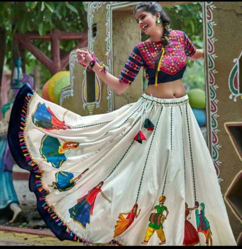 PRESENTING NAVRATRI SPECIAL  Mayra Choli   