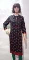 Printed  3/4th Sleeve Straight Rayon Ladies Kurti thumb 2