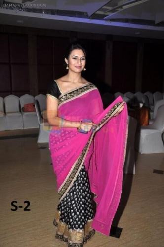 Divyanka Tripathi Pink And Blik Georgette Saree by Belpatra Fashion