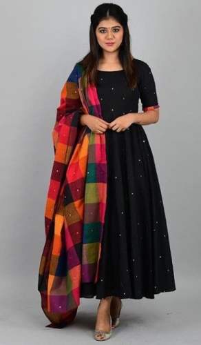1072_BLACK