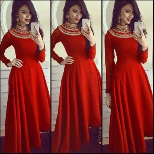 B_RED GOWN