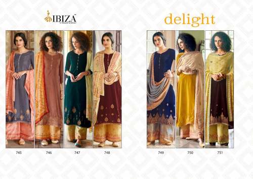 Pure Velvet Salwar Suit 