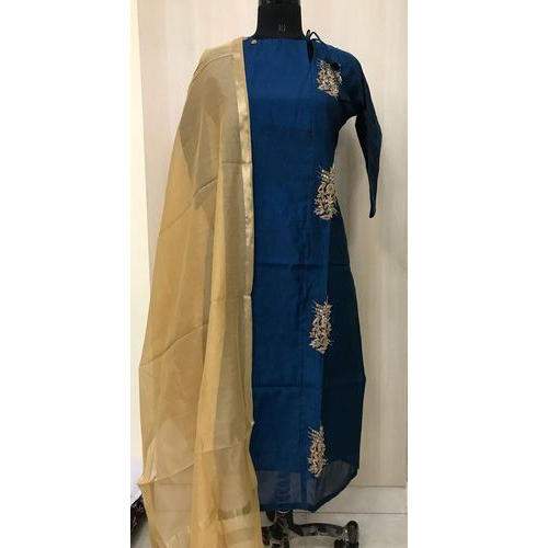 Aamyra Designers Chanderi kurti with dupatta and Handwork