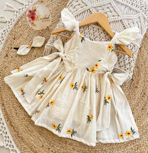 kids girl threads work full flair cotton frock by Iscon Empex