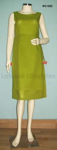 A Line Green Cotton Kurti from Noida  by Lotusse Lifestyles