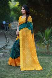 Handloom Pure Cotton Bandhani Saree with Zari Work