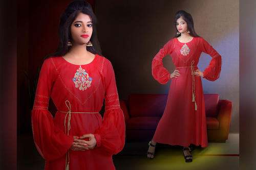 Rayon kurti with flaired sleevesbelt