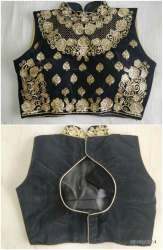 HIGH-NECK VELVET BLOUSE 