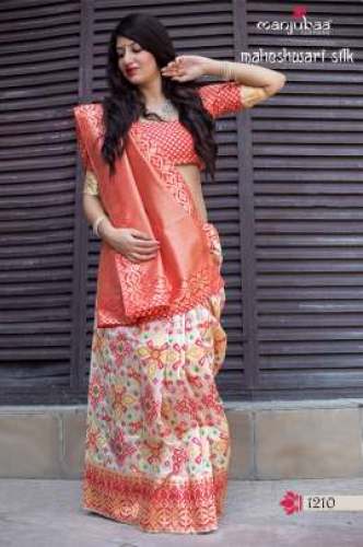 Silk Weaving Saree