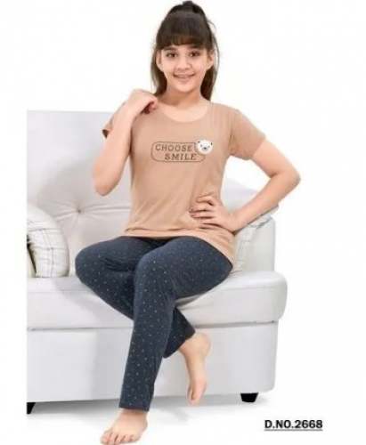 Girls Half Sleeve Nightwear