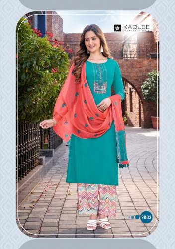 Kadlee Mittoo Presents Flowery Kurti Catalog