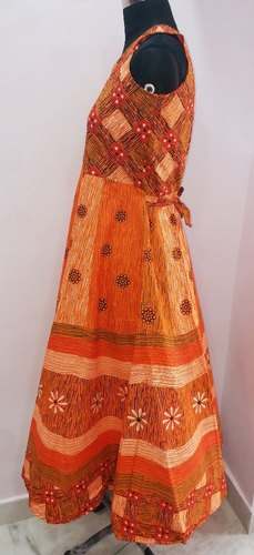 Sleeveless Party Wear Anarkali Cotton Kurtis