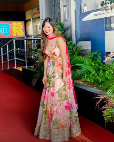 Jannat zubair dresses shop online shopping