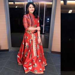 AB-182 priya atlee print