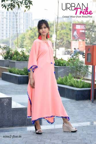 Nine2Five  Polymoss Kimono  pom – Pom Lace Dress.