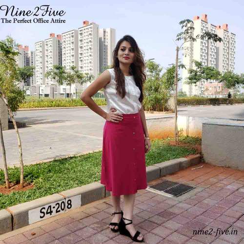 Nine2Five White Satin Pleated Top