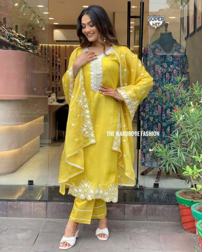 Elegant Heavy Chicken Kurti Pant and Dupatta Set