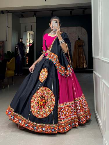 Gamthi work pink Garba chaniya choli