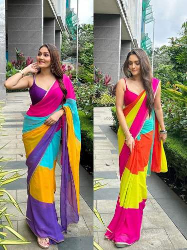 latest fancy Lace Border Georgette Digital Print Saree