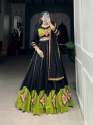 Navratri Queen Plain With Gamthi Patch Work Lehenga Choli 