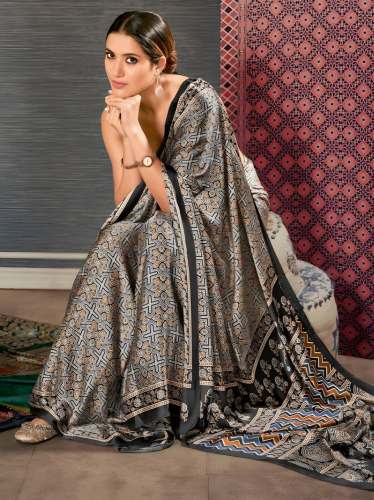  New Launching Digital Print Maslin Cotton Fabric Saree
