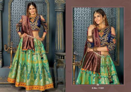 Peafowl  Banarasi Lahenga 